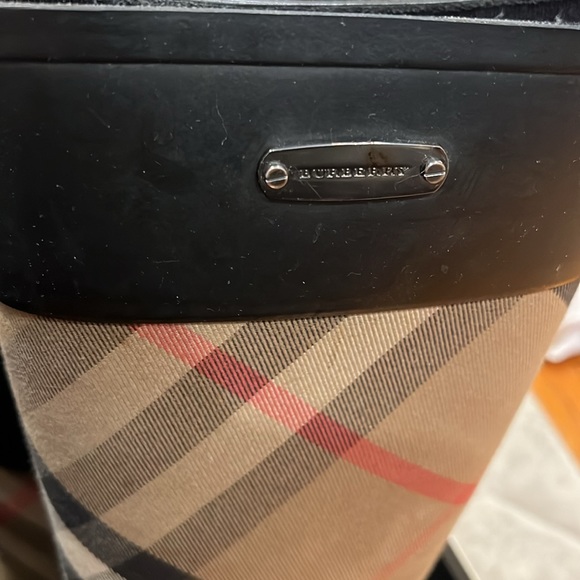 Burberry Rain Boots - Picture 4 of 8